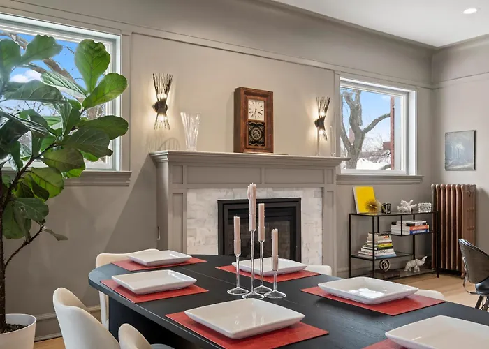 Apartamento Elegant And Chic 2bed 2bath Steps From The Chicago